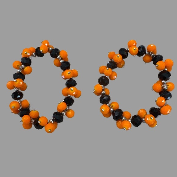 Jewelry - Vibrant Orange and Black Beaded bracelets